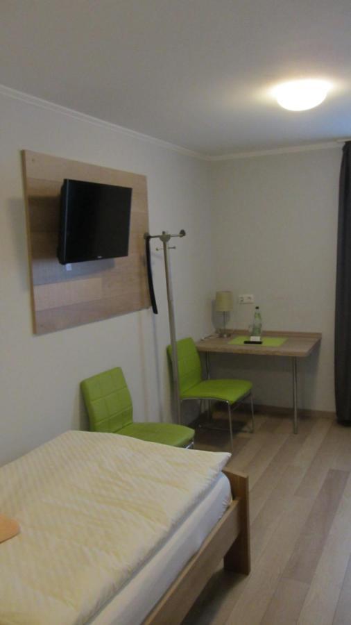 Hotel Rose วาร์บวร์ก ภายนอก รูปภาพ